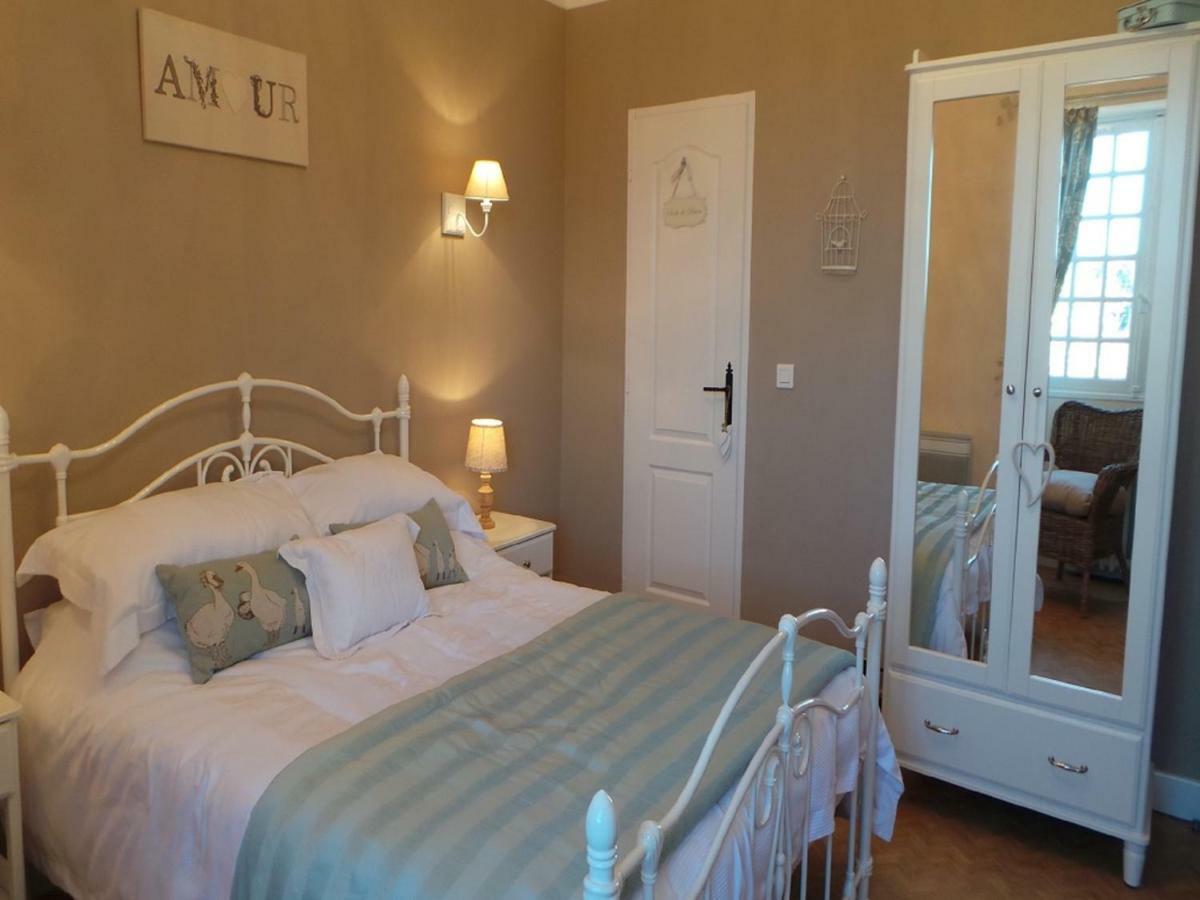 Le Montaigne Bed and Breakfast Saint-Alvère Εξωτερικό φωτογραφία