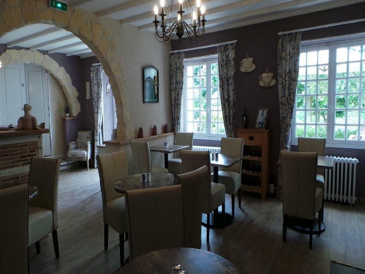 Le Montaigne Bed and Breakfast Saint-Alvère Εξωτερικό φωτογραφία
